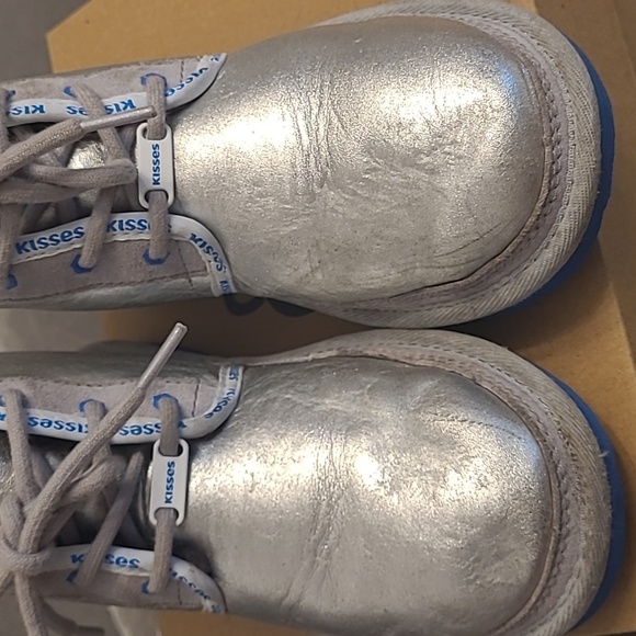 UGG Kisses Neumel booties - Picture 11 of 16